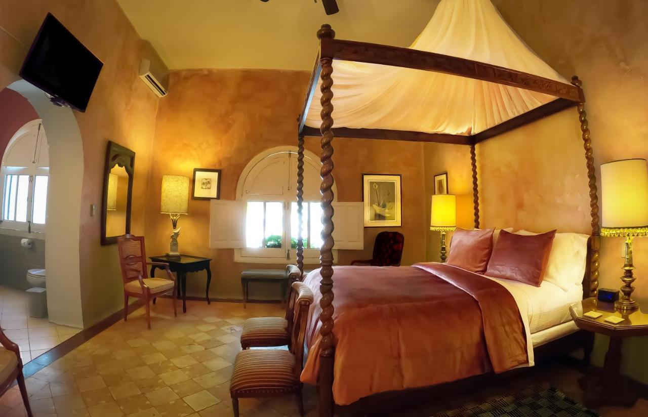 La Perla Hotel Boutique B&B Γκουανταλαχάρα Εξωτερικό φωτογραφία